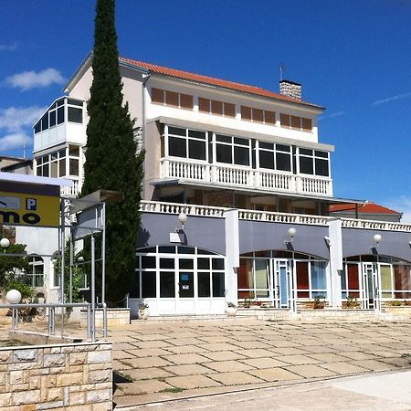 Vila Primo Primošten Exteriér fotografie